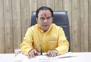 श्रीनगर में ‘सेवा संकल्प अभियान’ का करेंगे शुभारम्भ, डाॅ. धन सिंह रावत।   