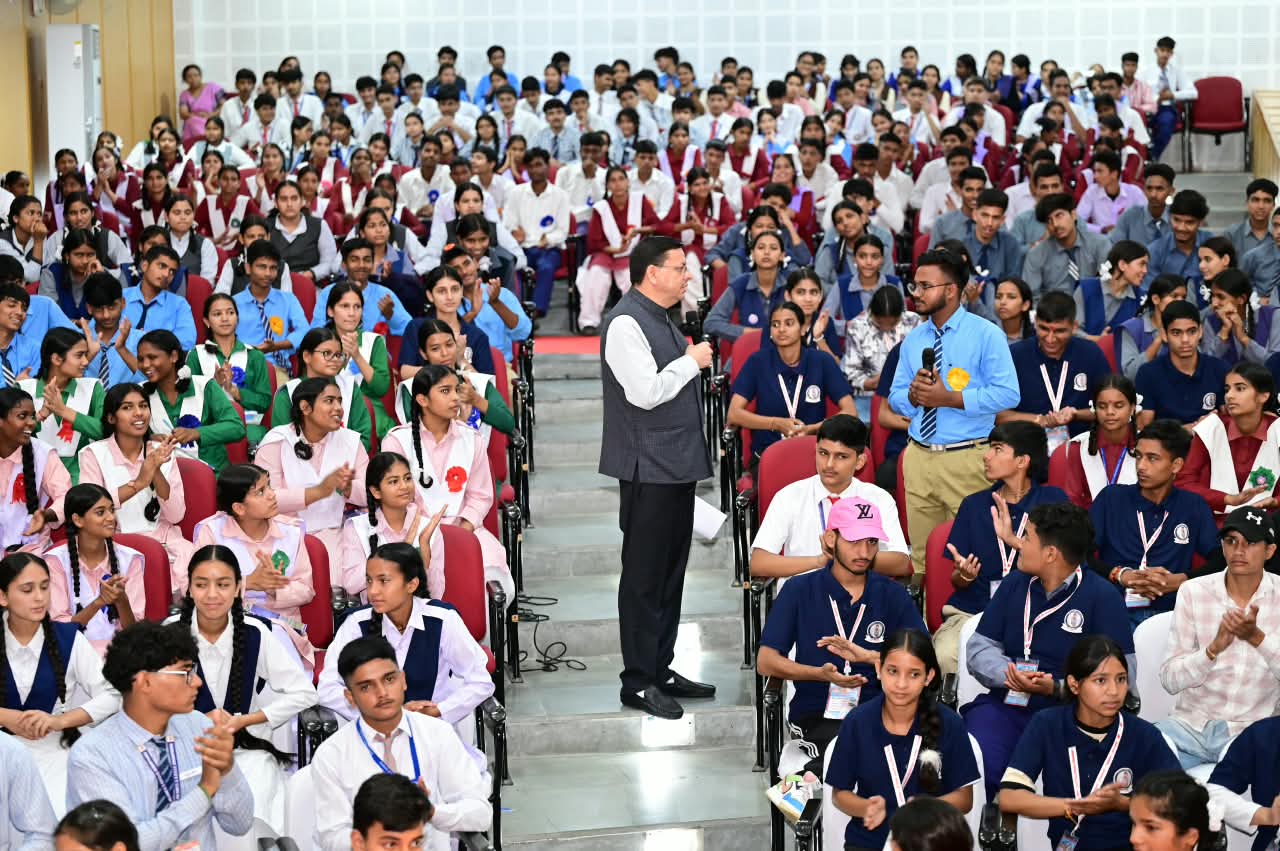 सीएम धामी 18 सितंबर को, 140 चयनित विद्यार्थियों से करेंगे सीधे संवाद, सुनेंगे विकसित उत्तराखण्ड का विजन।