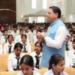 युवाओं को राज्य में ही मिलेंगे रोजगार और शिक्षा के अवसर, पलायन रोकने पर सरकार का जोर, मुख्यमंत्री धामी।