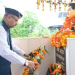 अशोक चक्र शहीद हवलदार बहादुर सिंह बोहरा को, सैनिक कल्याण मंत्री गणेश जोशी ने दी श्रद्धांजलि।