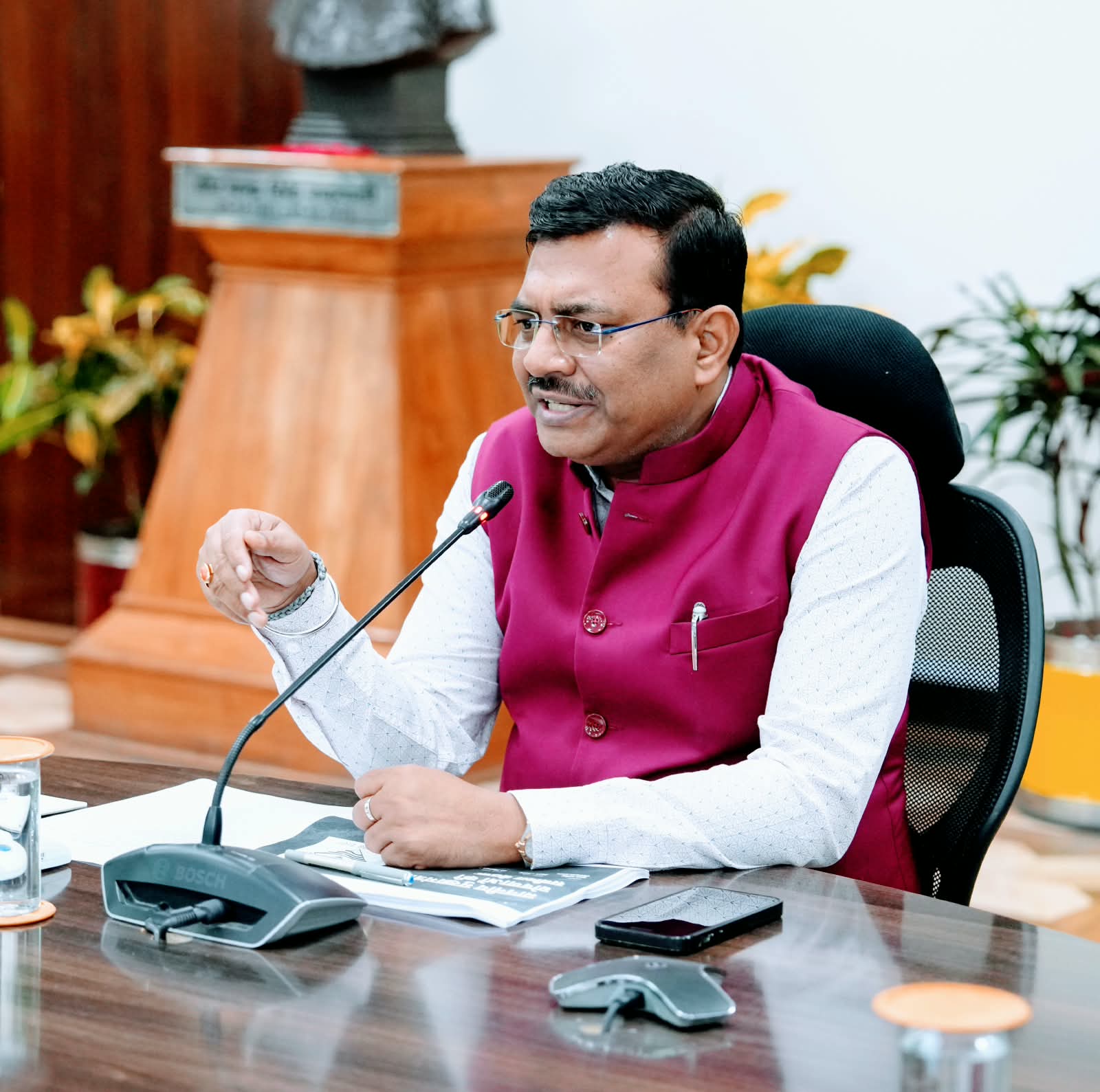 मुख्य सचिव ने सीएम घोषणाओं की प्रगति समीक्षा कर, घोषणाओं को निर्धारित समयसीमा में पूर्ण करने के दिए निर्देश।