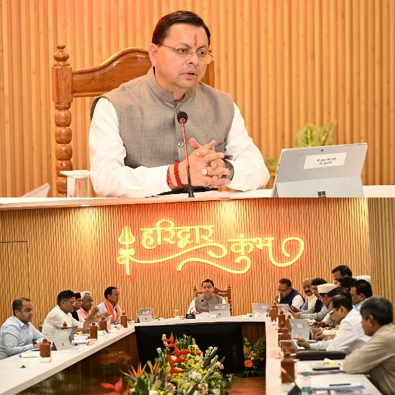 हरिद्वार में धामी कैबिनेट की बैठक हुई संपन्न,13 महत्वपूर्ण प्रस्तावों पर लगी मुहर।