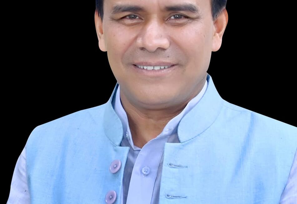 रामलीला मैदान का होगा कायाकल्प, डॉ धन सिंह रावत।