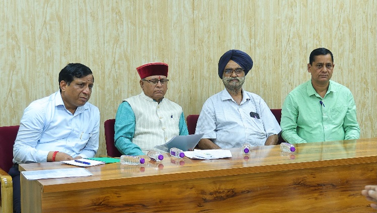 समाज कल्याण मंत्री ने आढ़त बाजार विस्थापन एंव इन्दिरा मार्केट रि-डवलपमेंन्ट कार्यो की समीक्षा कर, एमडीडीए अधिकारियों को त्वरित गति से विकास कार्य निपटाने के दिए आदेश।  