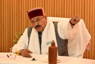 हरिद्वार कुंभ के दिव्य एवं भव्य आयोजन के लिए सभी व्यवस्थाएं समय से करें पूरी, सतपाल महाराज।