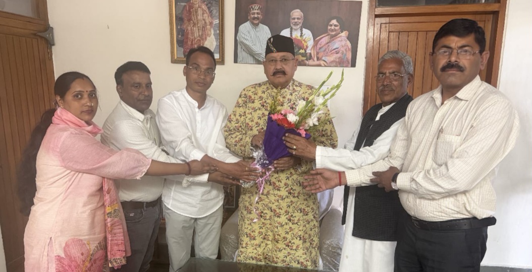 जयानंद भारती के भवन निर्माण हेतु, 40 लाख की धनराशि स्वीकृत कराने पर, सतपाल महाराज का जताया आभार।