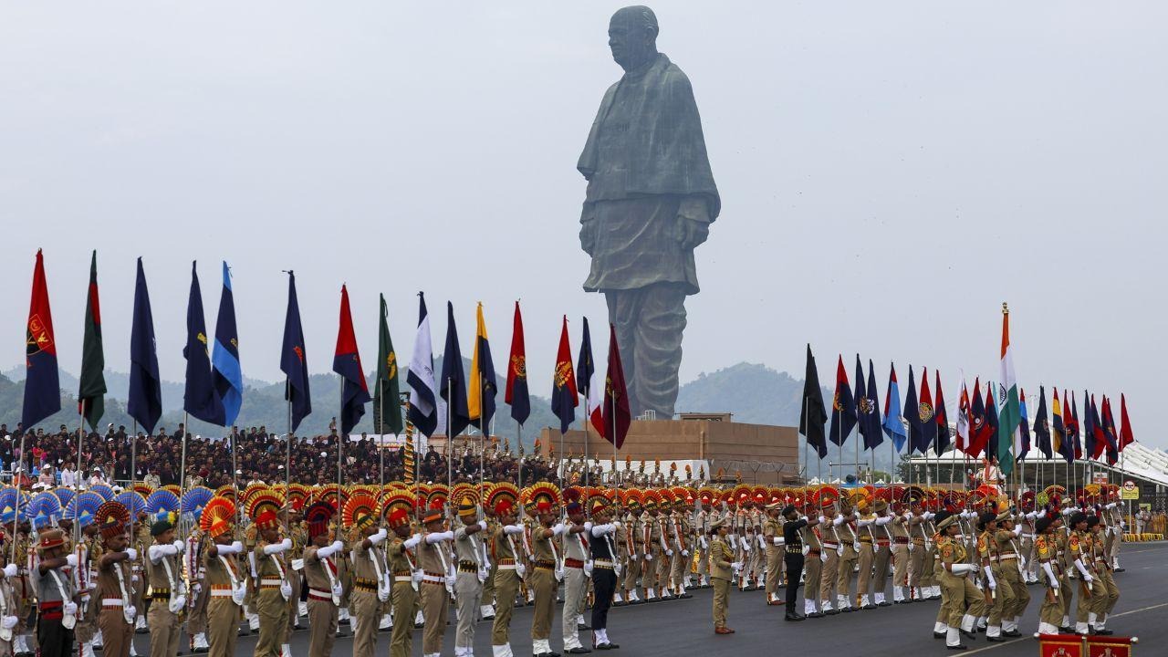 एक भारत, श्रेष्ठ भारत’ के संदेश को जन-जन तक पहुँचाने के लिए, वरिष्ठ पुलिस अधिकारियों का सभी जनपदों का दौरा, राष्ट्रीय एकता की दिलाएंगे शपथ।