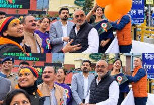 मसूरी में शरदोत्सव का रंगारंग आगाज, लोक संस्कृति के रंग में रंगा गांधी चौक, डीएम व पालिकाध्यक्ष ने किया शुभारंभ।
